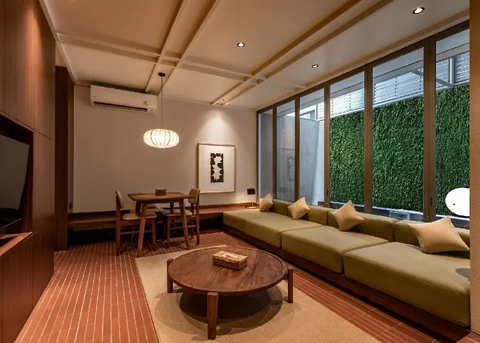 Hotel Brown Feather Pererenan Canggu